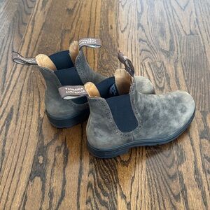 Blundstone Women's Brown Chelsea Boots